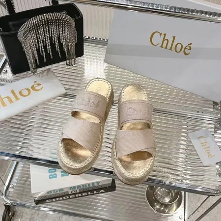 クロエ サンダル