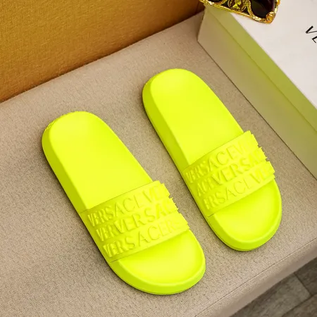 ヴェルサーチ スリッパ