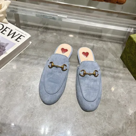 グッチ スリッパ