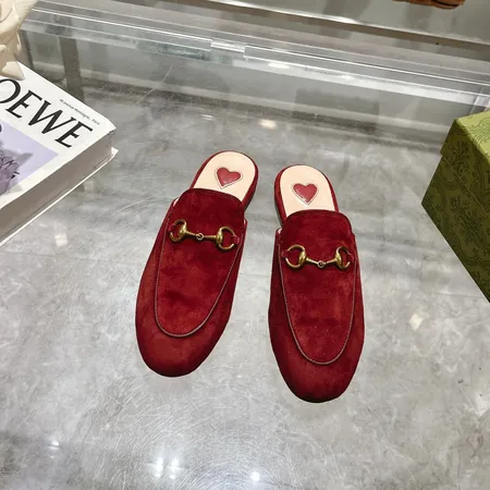 グッチ スリッパ