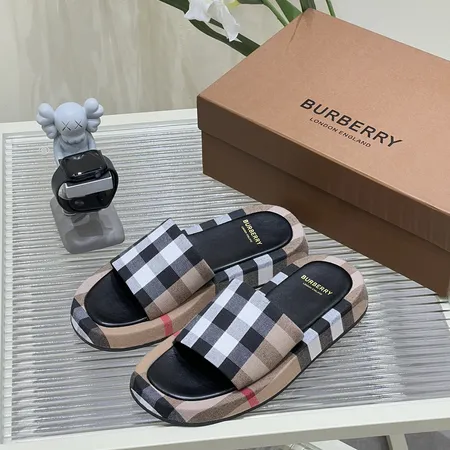 バーバリー ス スリッパ