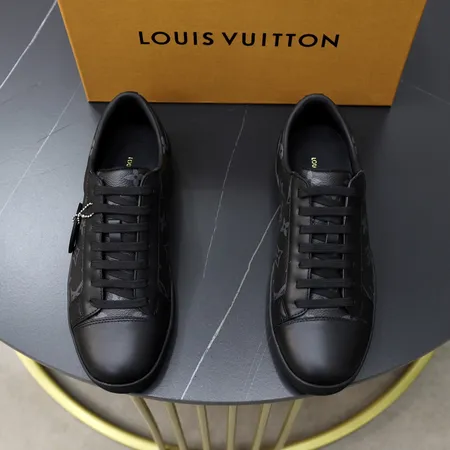 ルイヴィトン カジュアルシューズ