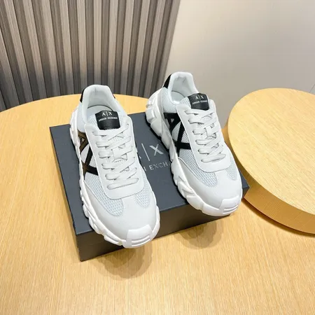 アルマーニ スニーカー