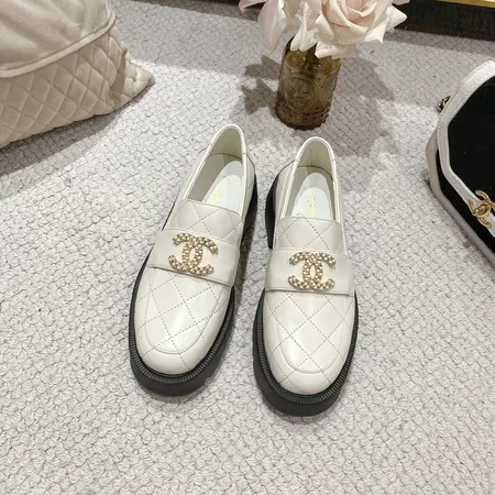 シャネル ビジネスシューズ