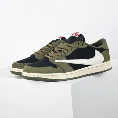 エアジョーダン スニーカー