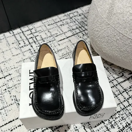 ロエベ ビジネスシューズ