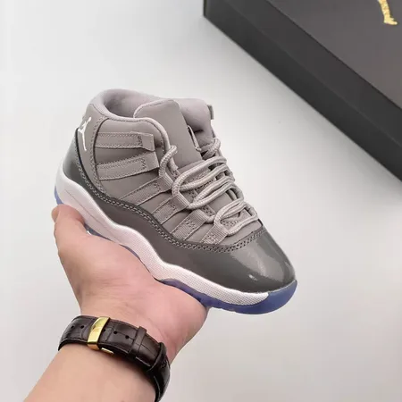 エアジョーダン カジュアルシューズ