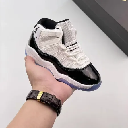 エアジョーダン カジュアルシューズ