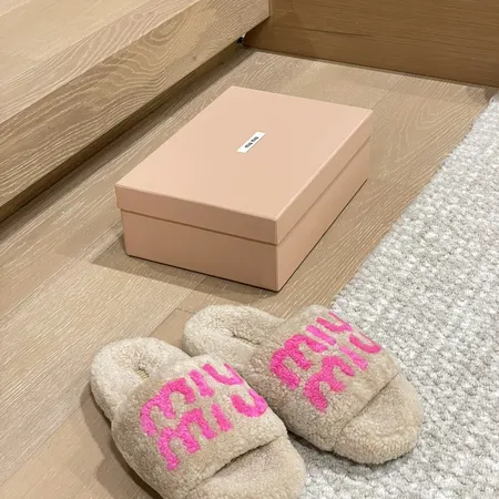 ミュウミュウ スリッパ