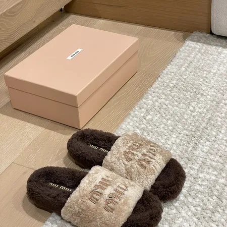 ミュウミュウ スリッパ