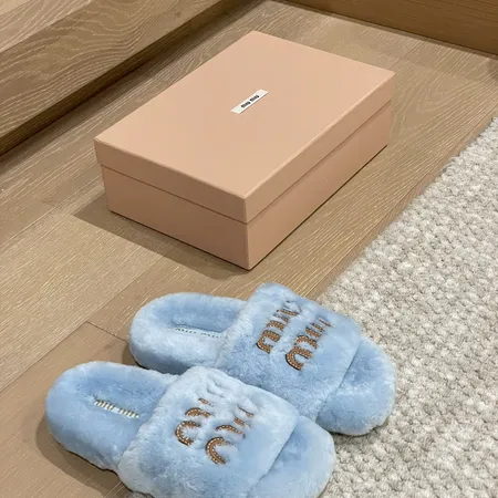 ミュウミュウ スリッパ