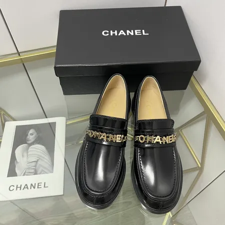 シャネル ビジネスシューズ