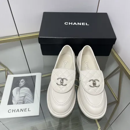 シャネル ビジネスシューズ