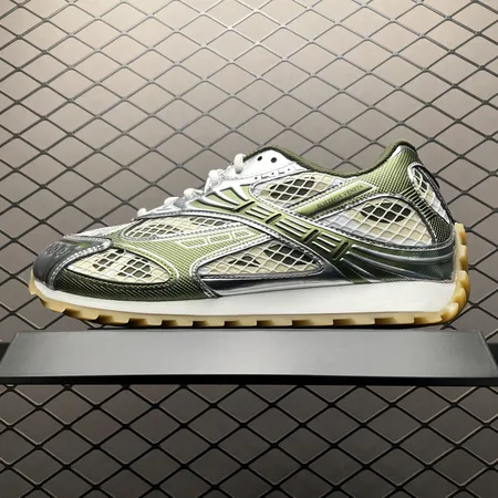 ボッテガ ヴェネタ カジュアルシューズ