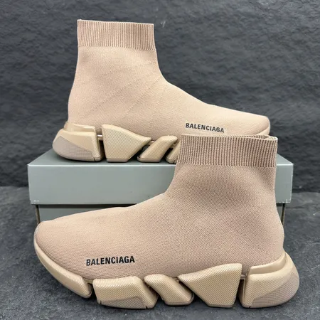 バレンシアガ カジュアルシューズ