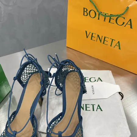 ボッテガ ヴェネタ サンダル