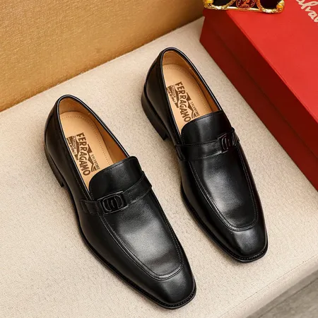 フェラガモ ビジネスシューズ