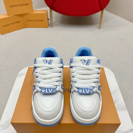 ルイヴィトン カジュアルシューズ