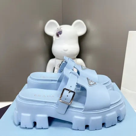 プラダ サンダル