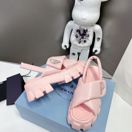 プラダ サンダル