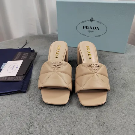プラダ サンダル