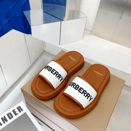 バーバリー ス スリッパ