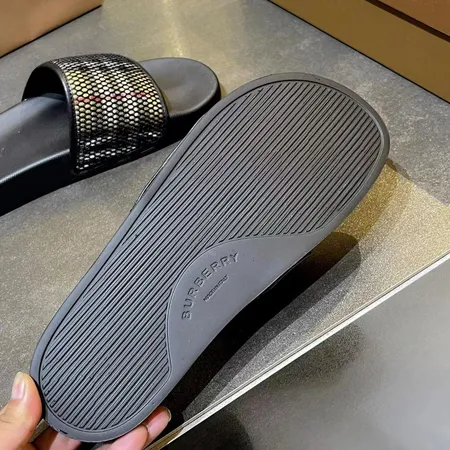 バーバリー ス スリッパ