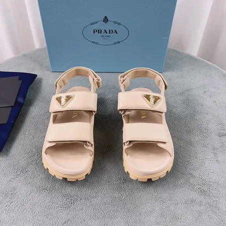 プラダ サンダル