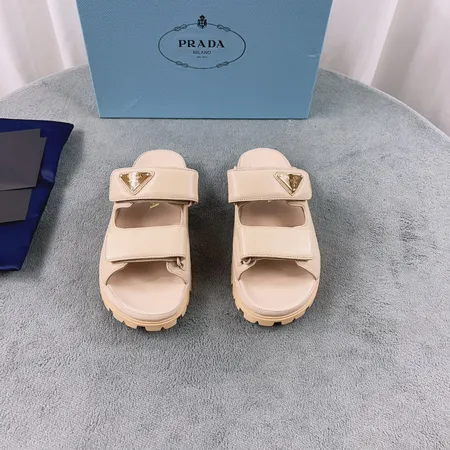 プラダ スリッパ