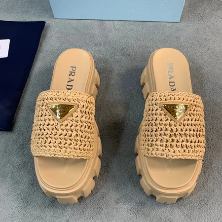 プラダ スリッパ