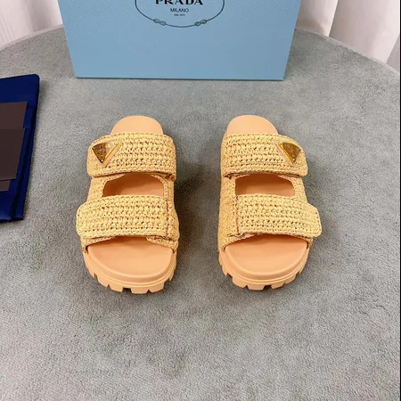 プラダ スリッパ