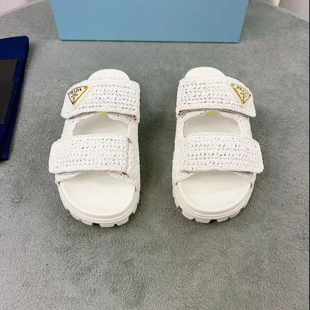 プラダ スリッパ