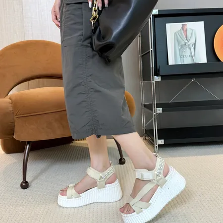 クロエ サンダル