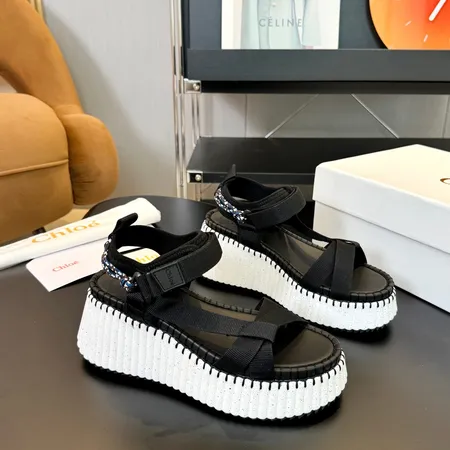 クロエ サンダル