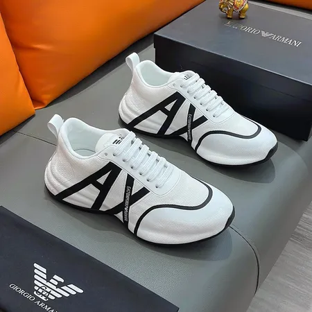 アルマーニ スニーカー