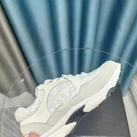 シャネル スニーカー