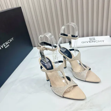 ジバンシィ サンダル