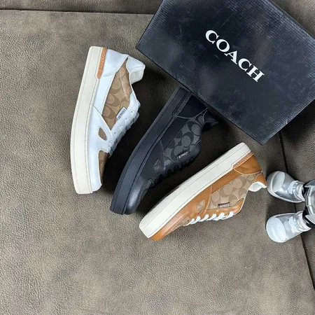 コーチ カジュアルシューズ