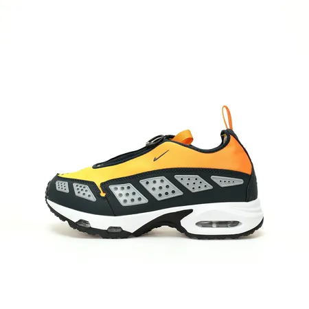 ナイキ スニーカー