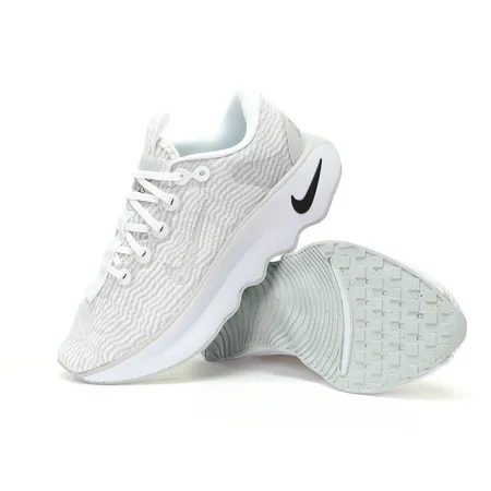 ナイキ スニーカー