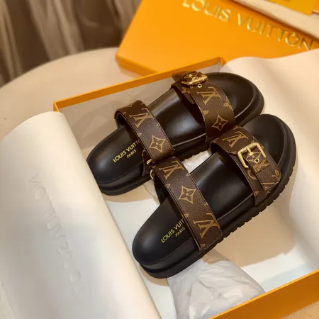 ルイヴィトン スリッパ