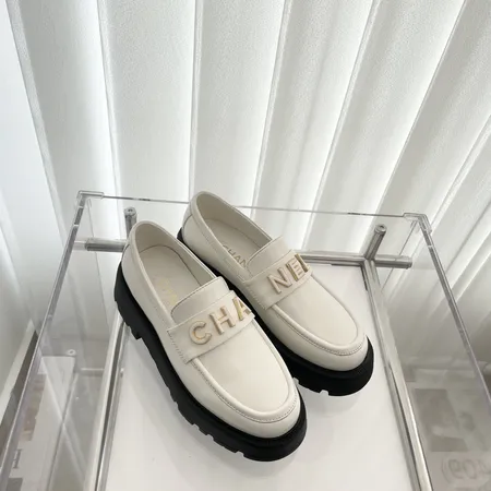 シャネル ビジネスシューズ