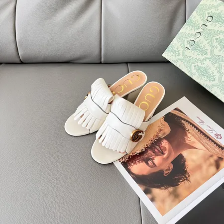 グッチ スリッパ