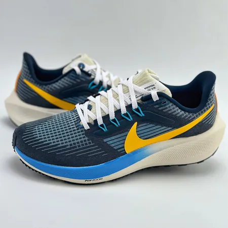 ナイキ スニーカー