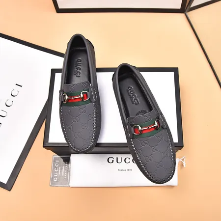 グッチ ビジネスシューズ