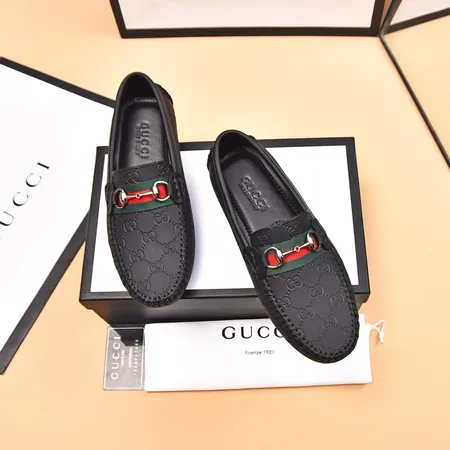 グッチ ビジネスシューズ