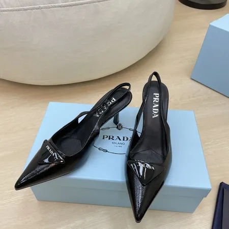 プラダ サンダル