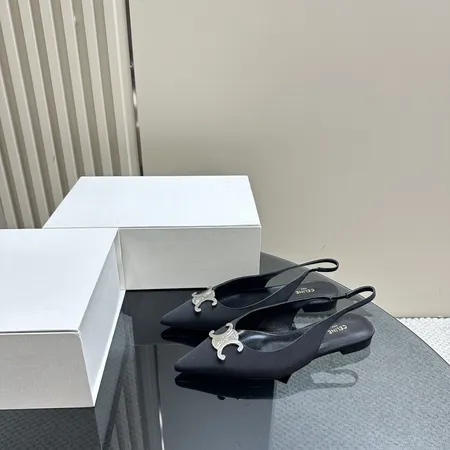 セリーヌ サンダル