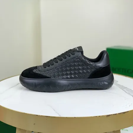 ボッテガ ヴェネタ カジュアルシューズ