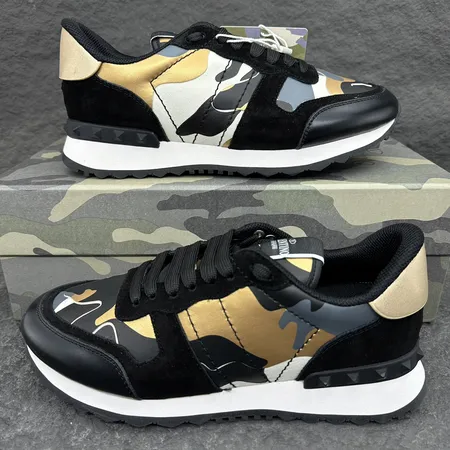 ヴァレンティノ カジュアルシューズ